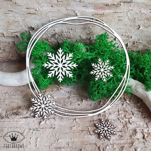 Chipboard - Ramme med snøfnugg 02