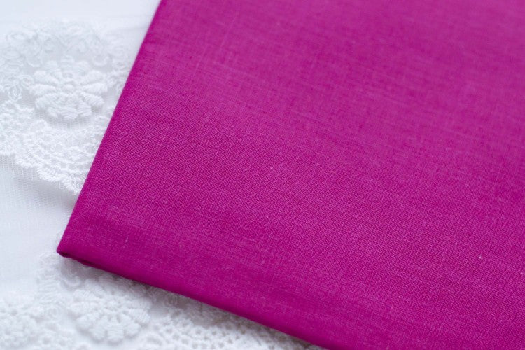 Ferdig stivnet bomullsstoff – perfekt til stoffblomster - fuksia
