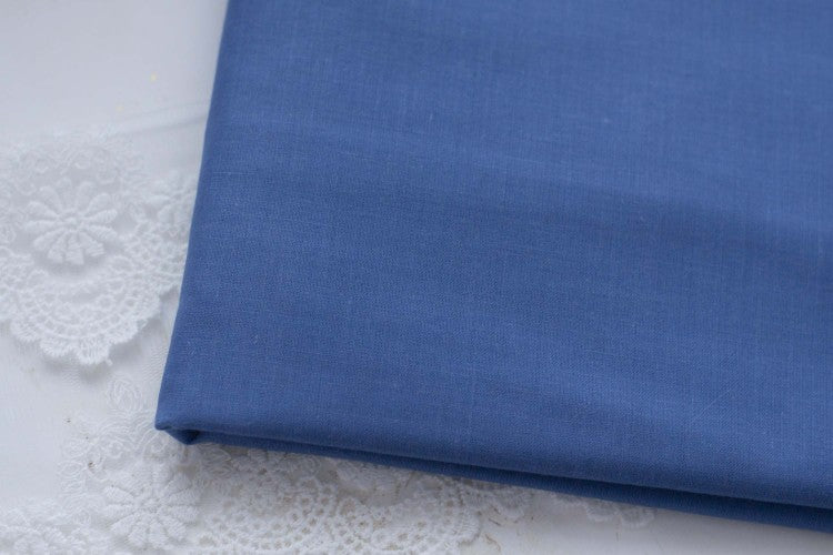 Ferdig stivnet bomullsstoff – perfekt til stoffblomster - mørkblå