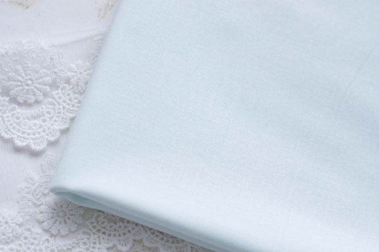 Ferdig stivnet bomullsstoff – perfekt til stoffblomster - lysmint