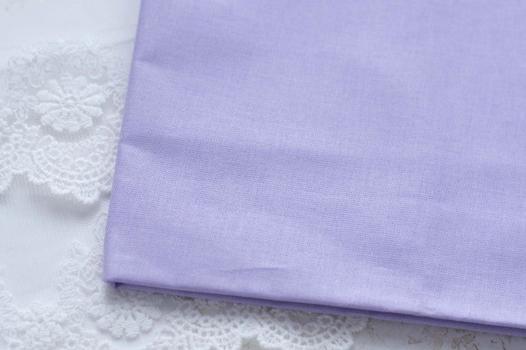 Ferdig stivnet bomullsstoff – perfekt til stoffblomster - Lyslilla