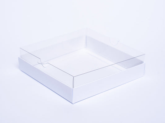 Korteske med gjennomsiktig lokk - 13,5x13.5cm - hvitt